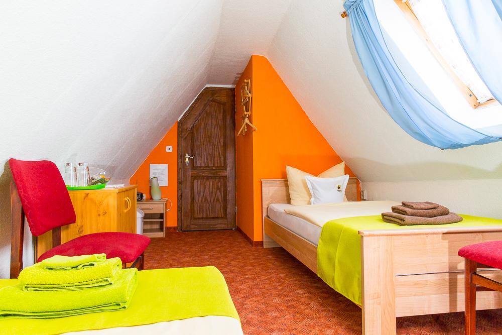 Kraeuterhotel Garni Zur Klostergrotte Nohra  Buitenkant foto