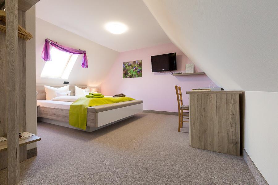 Kraeuterhotel Garni Zur Klostergrotte Nohra  Buitenkant foto